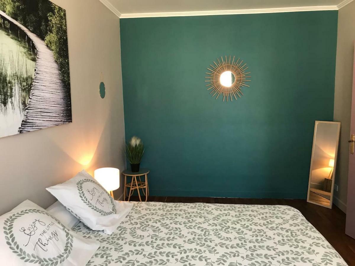 Appartement De Charme En Plein Coeur Du Centre Ville De Κομπιέν Εξωτερικό φωτογραφία