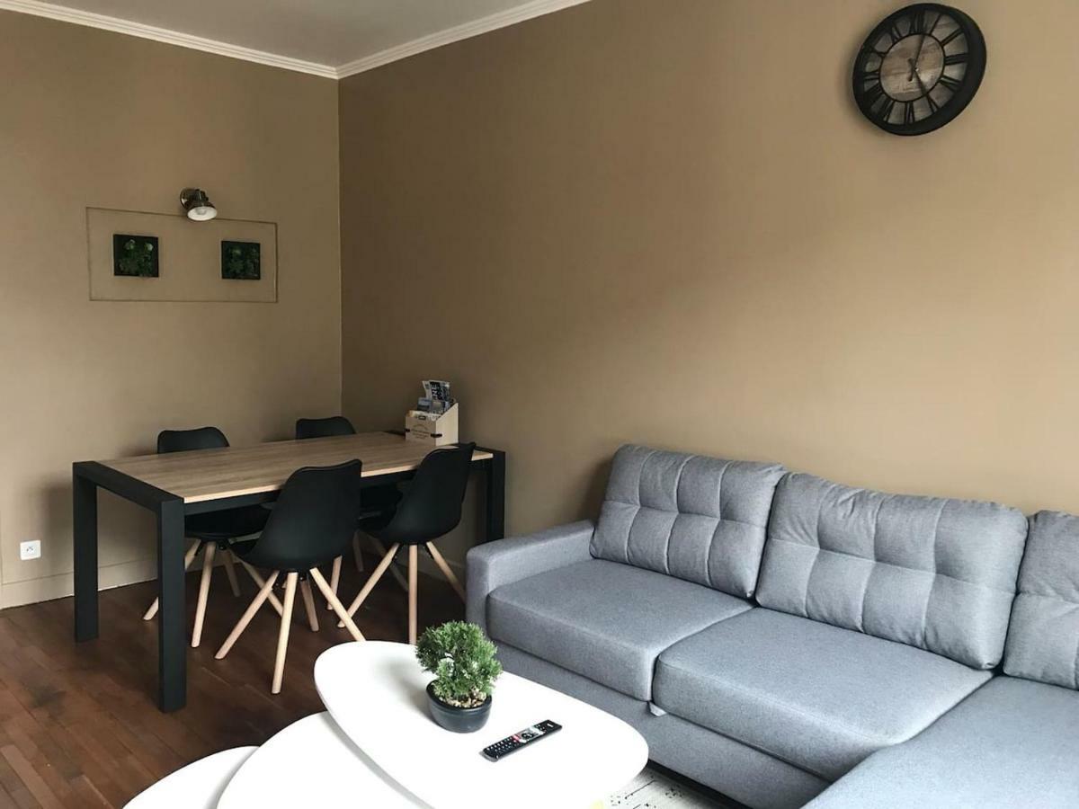 Appartement De Charme En Plein Coeur Du Centre Ville De Κομπιέν Εξωτερικό φωτογραφία